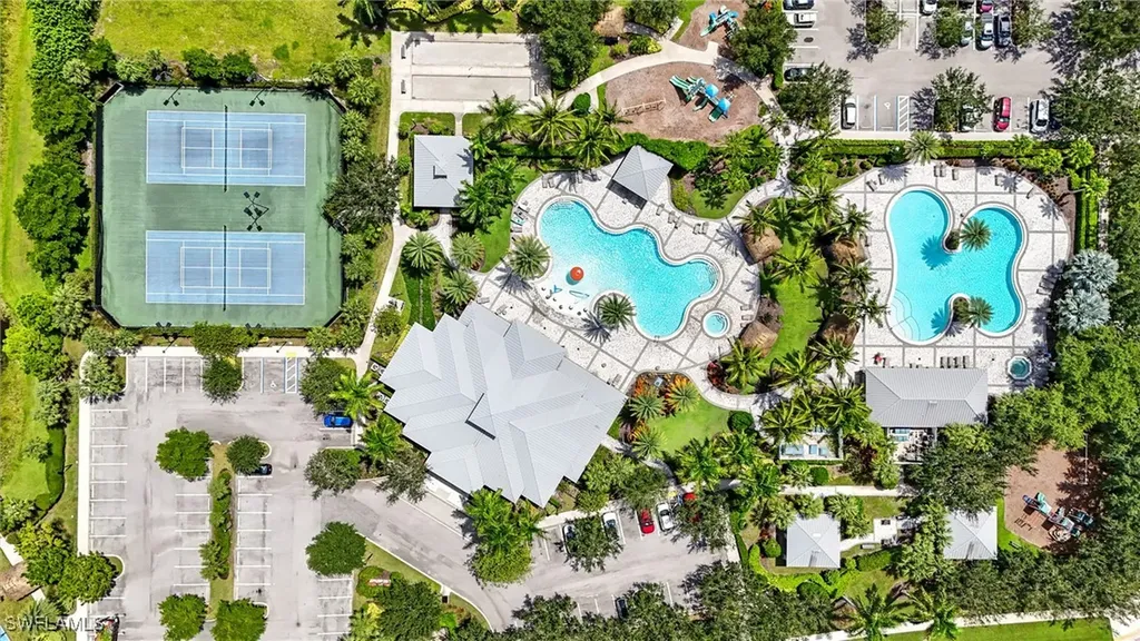 1676 Alameda Drive Naples FL 34120
