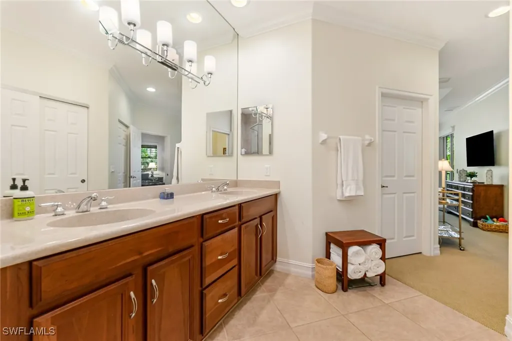 2001 Tarpon Bay Drive N Naples FL 34119