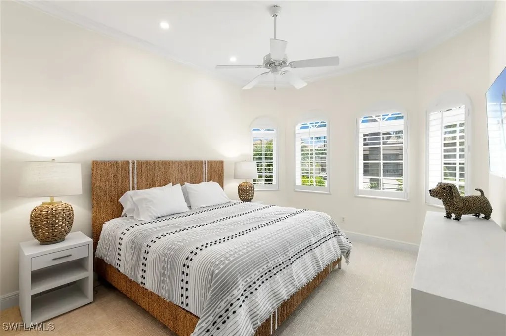 5962 Hammock Isle Circle Naples FL 34119