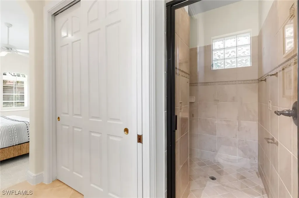 5962 Hammock Isle Circle Naples FL 34119