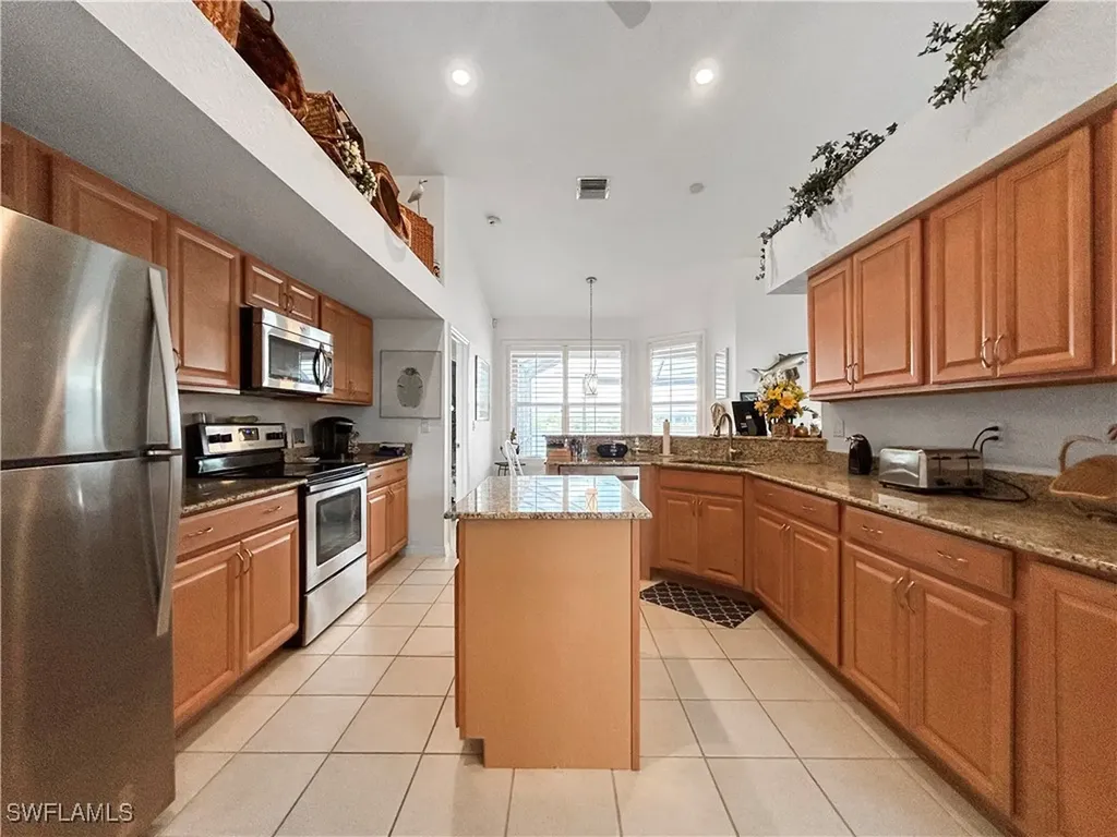 4303 NW 35th Street Cape Coral FL 33993