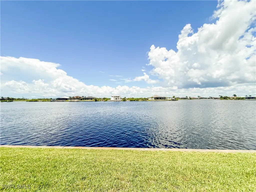 4303 NW 35th Street Cape Coral FL 33993