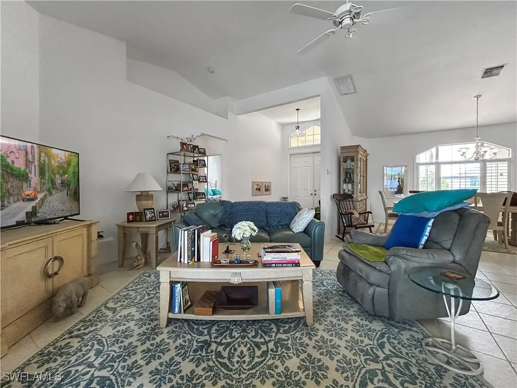 4303 NW 35th Street Cape Coral FL 33993