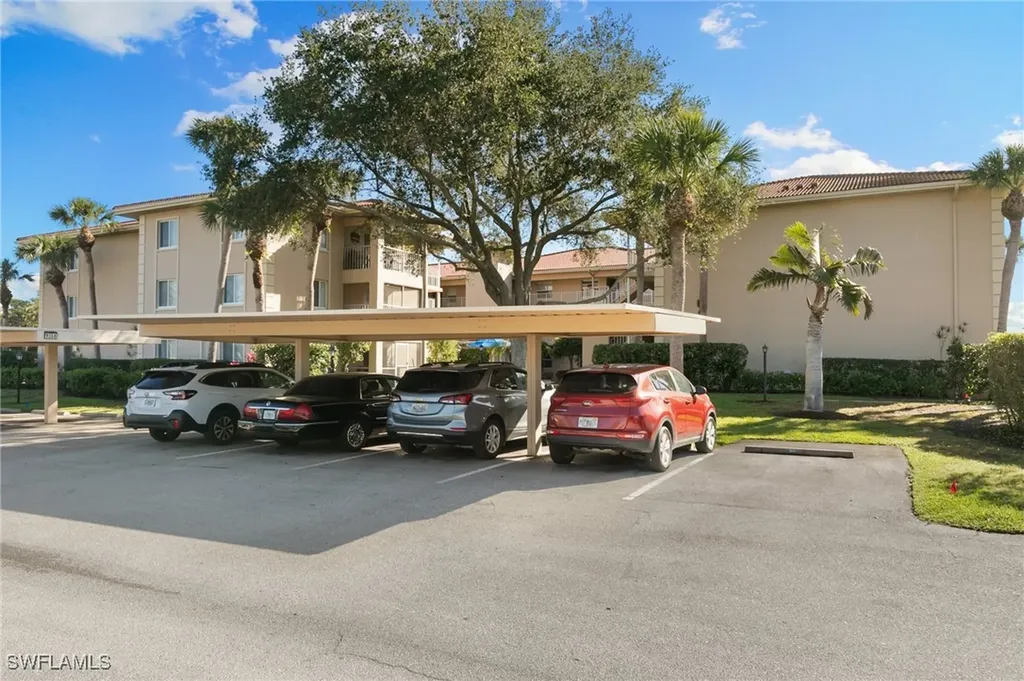 1051 Foxfire Lane Naples FL 34104