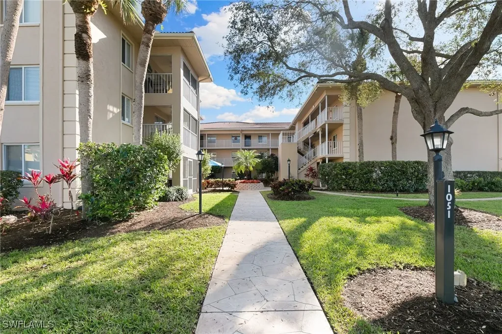 1051 Foxfire Lane Naples FL 34104