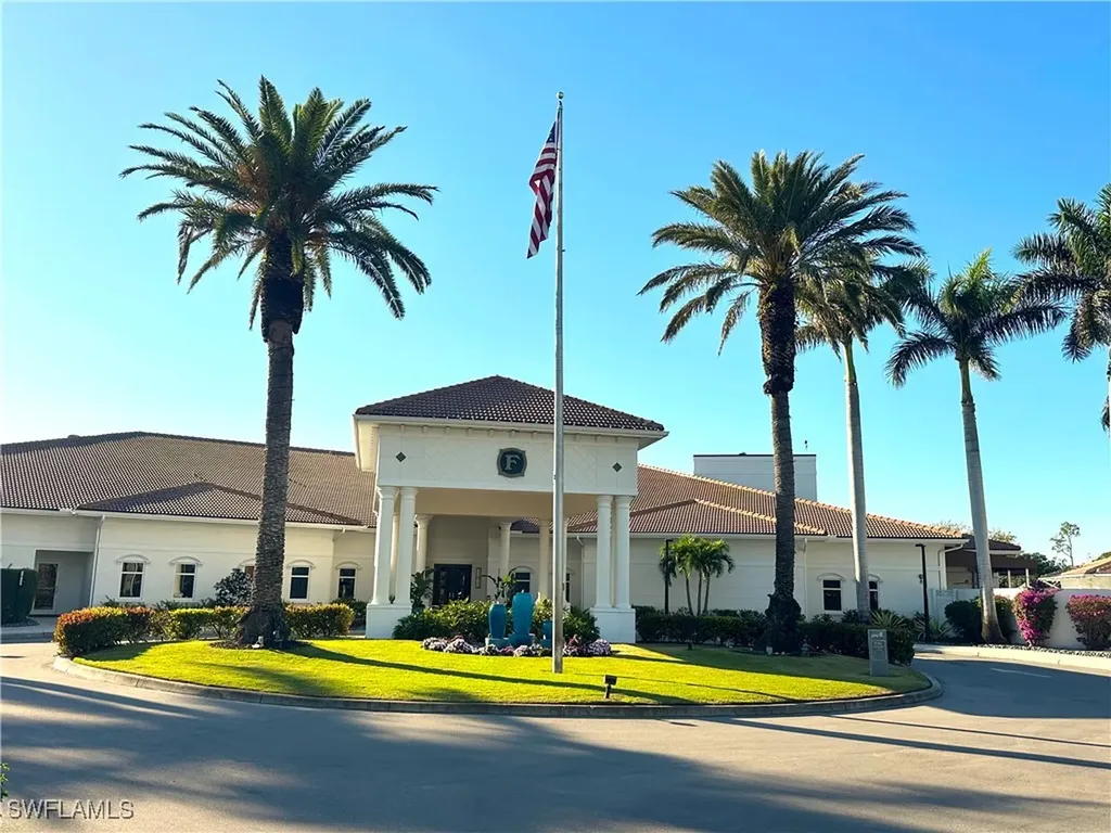 1051 Foxfire Lane Naples FL 34104