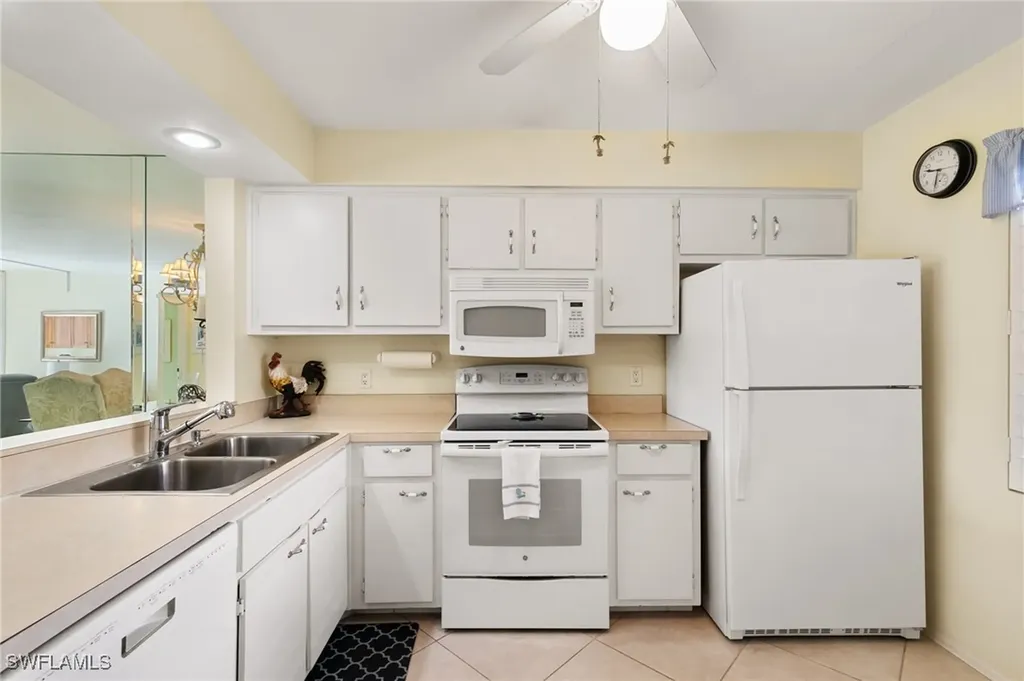 1051 Foxfire Lane Naples FL 34104