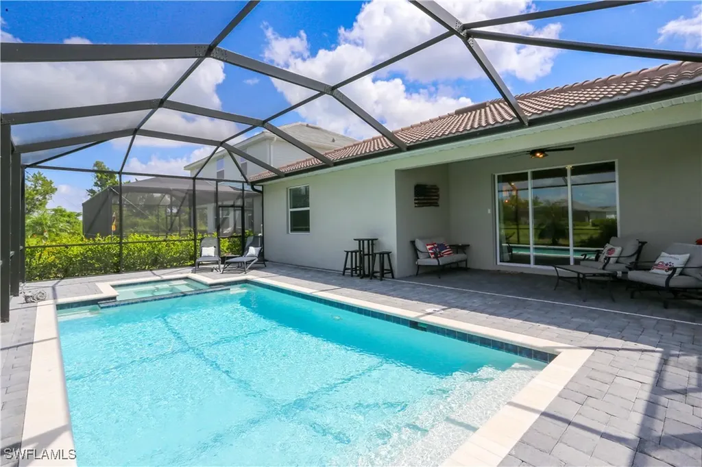 2155 Hamlin Street Naples FL 34120