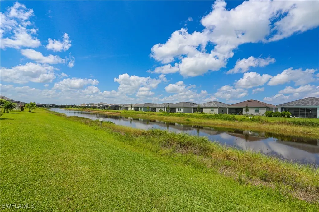 2155 Hamlin Street Naples FL 34120