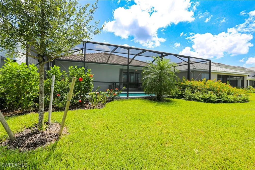 2155 Hamlin Street Naples FL 34120