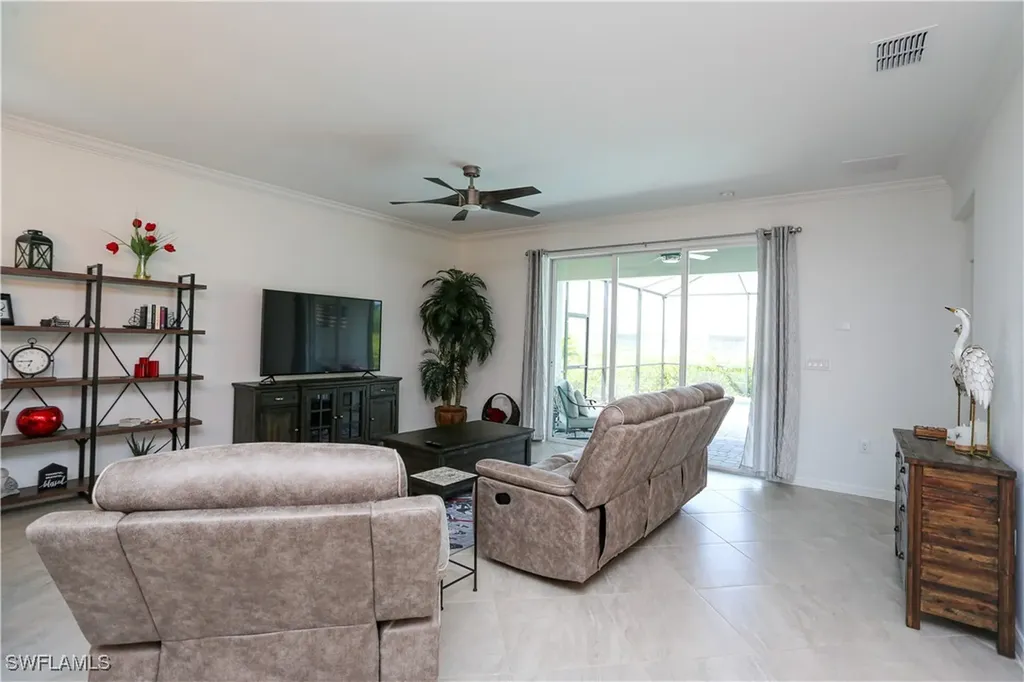 2155 Hamlin Street Naples FL 34120