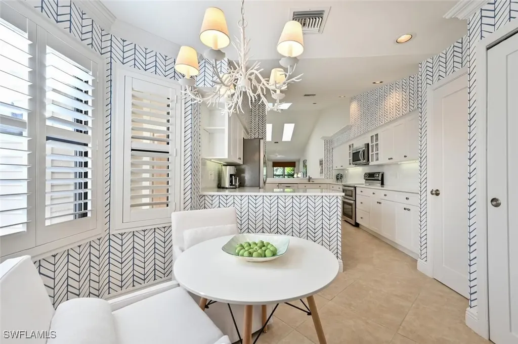 6631 Trident Way Naples FL 34108