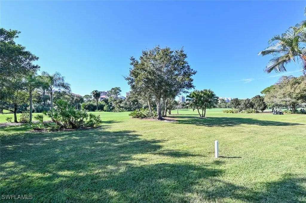 6631 Trident Way Naples FL 34108