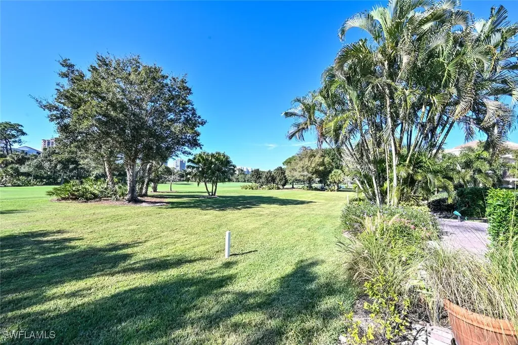 6631 Trident Way Naples FL 34108