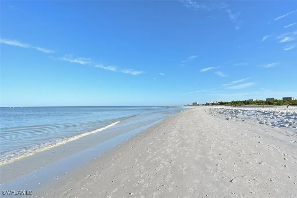 6631 Trident Way Naples FL 34108