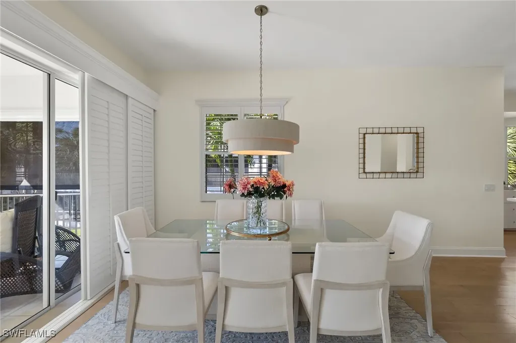 5065 Yacht Harbor Drive Naples FL 34112