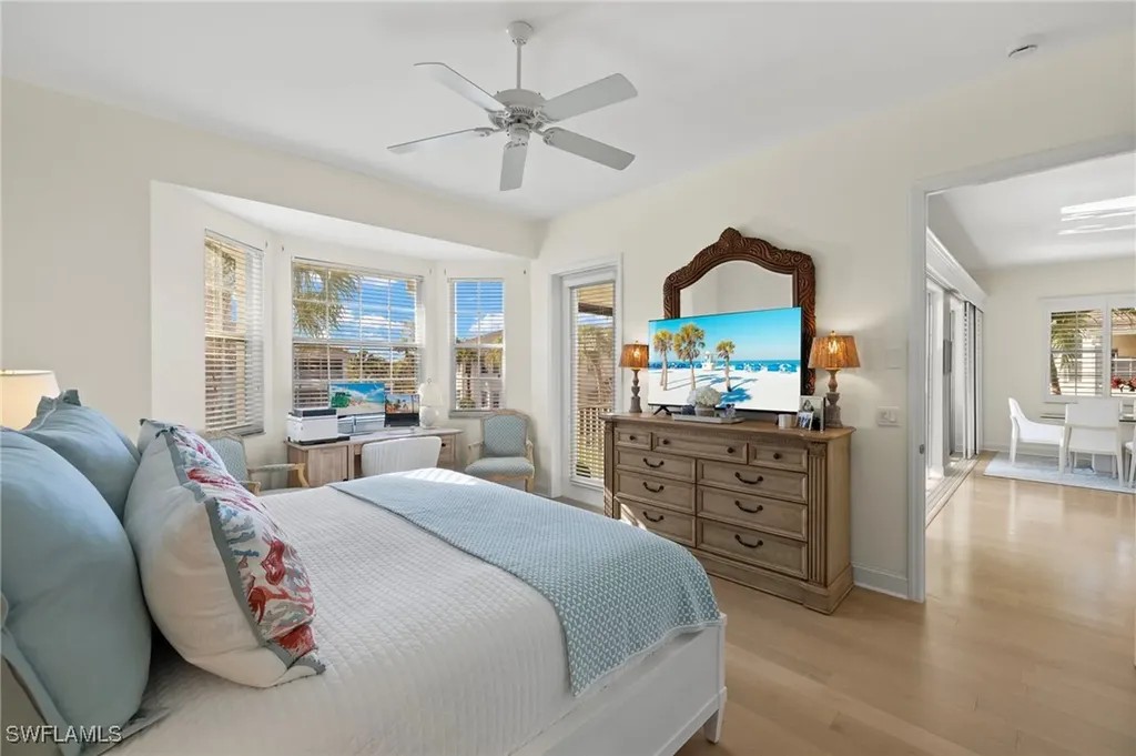 5065 Yacht Harbor Drive Naples FL 34112
