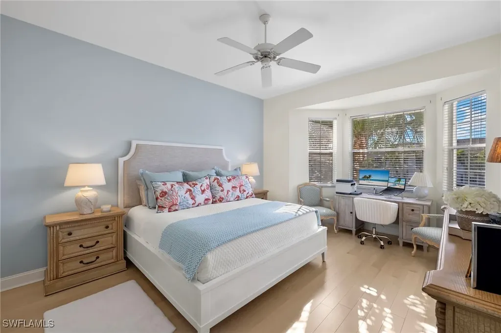 5065 Yacht Harbor Drive Naples FL 34112