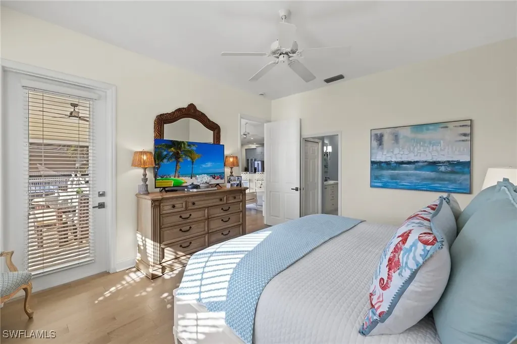 5065 Yacht Harbor Drive Naples FL 34112