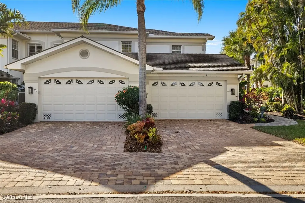 5065 Yacht Harbor Drive Naples FL 34112