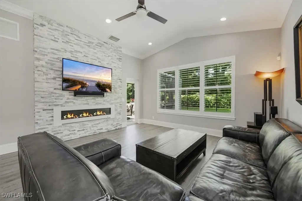 1591 Windamere Lane Naples FL 34119
