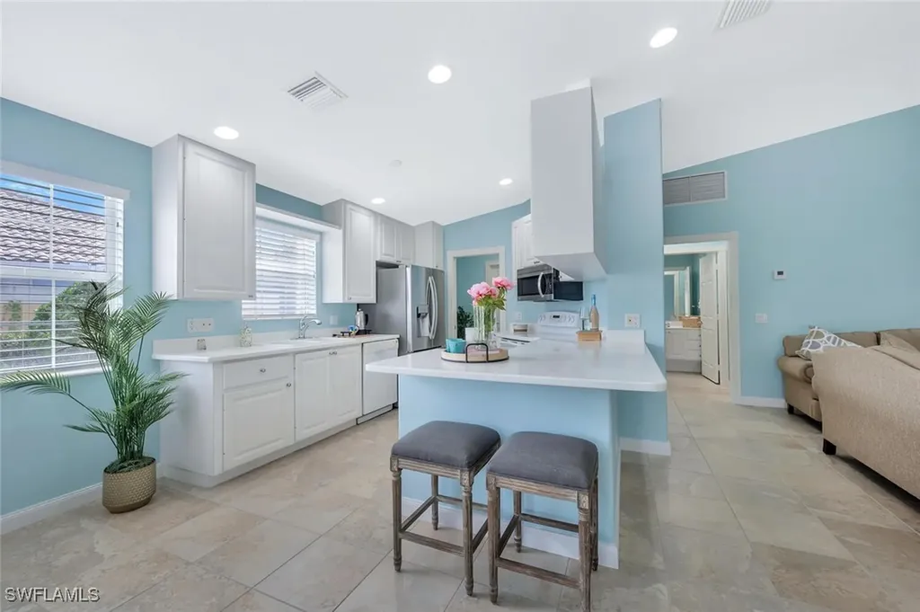 8165 Xenia Lane Naples FL 34114