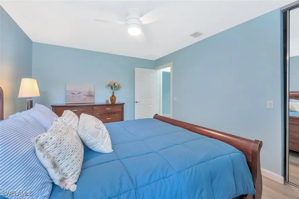 8165 Xenia Lane Naples FL 34114