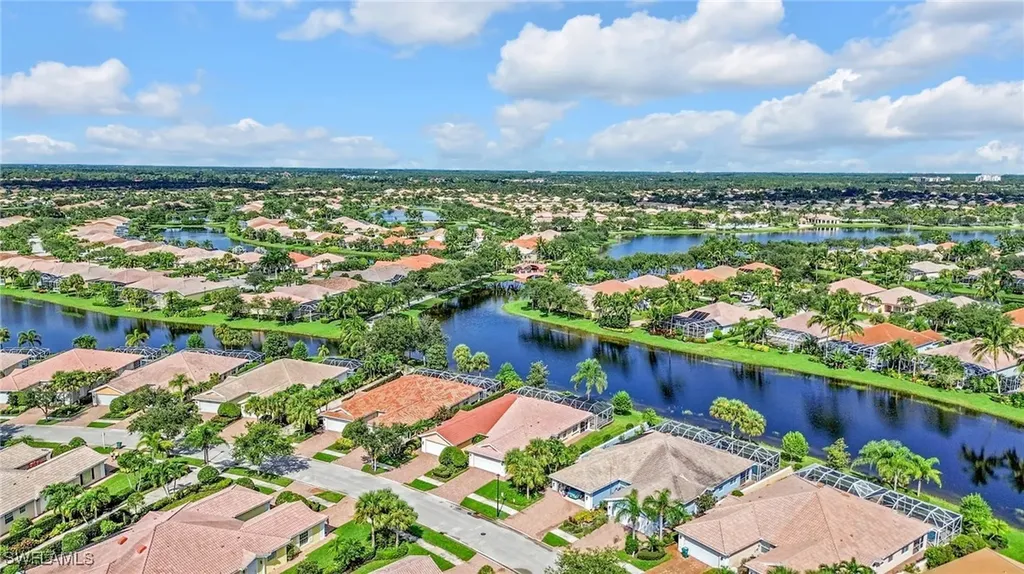 8165 Xenia Lane Naples FL 34114