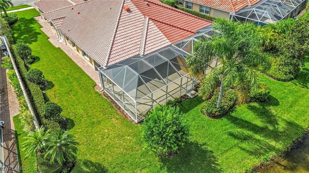 8165 Xenia Lane Naples FL 34114