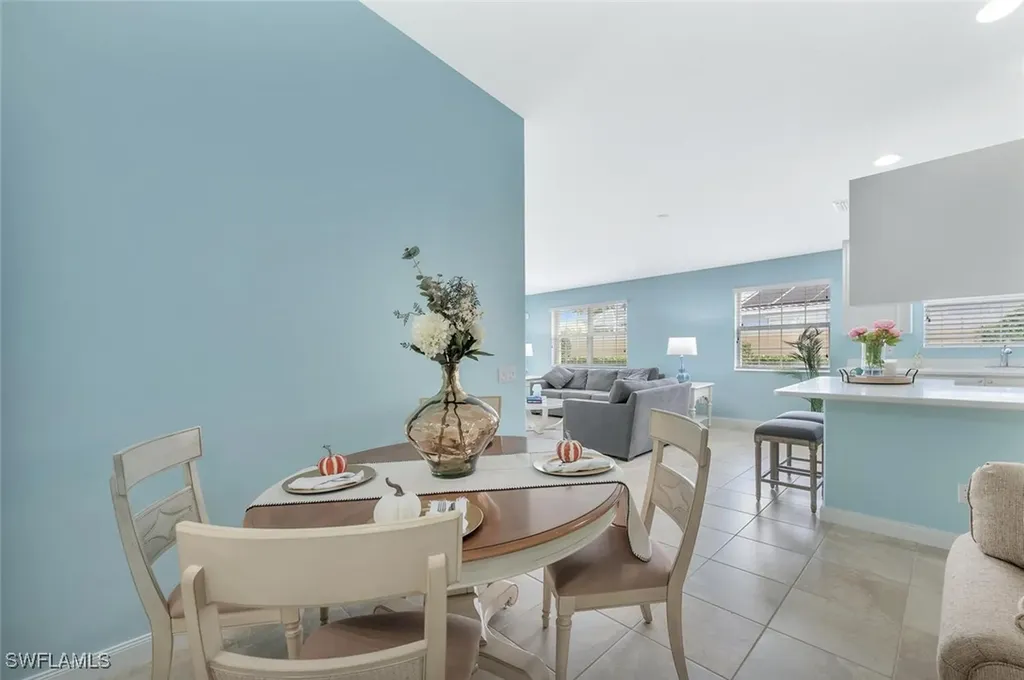 8165 Xenia Lane Naples FL 34114