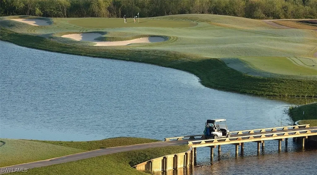 5427 Double Eagle Circle The National Golf & Country Club At Ave Maria FL 34142