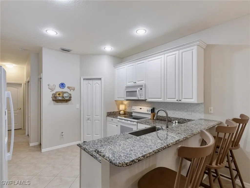 20081 Serre Drive Estero FL 33928