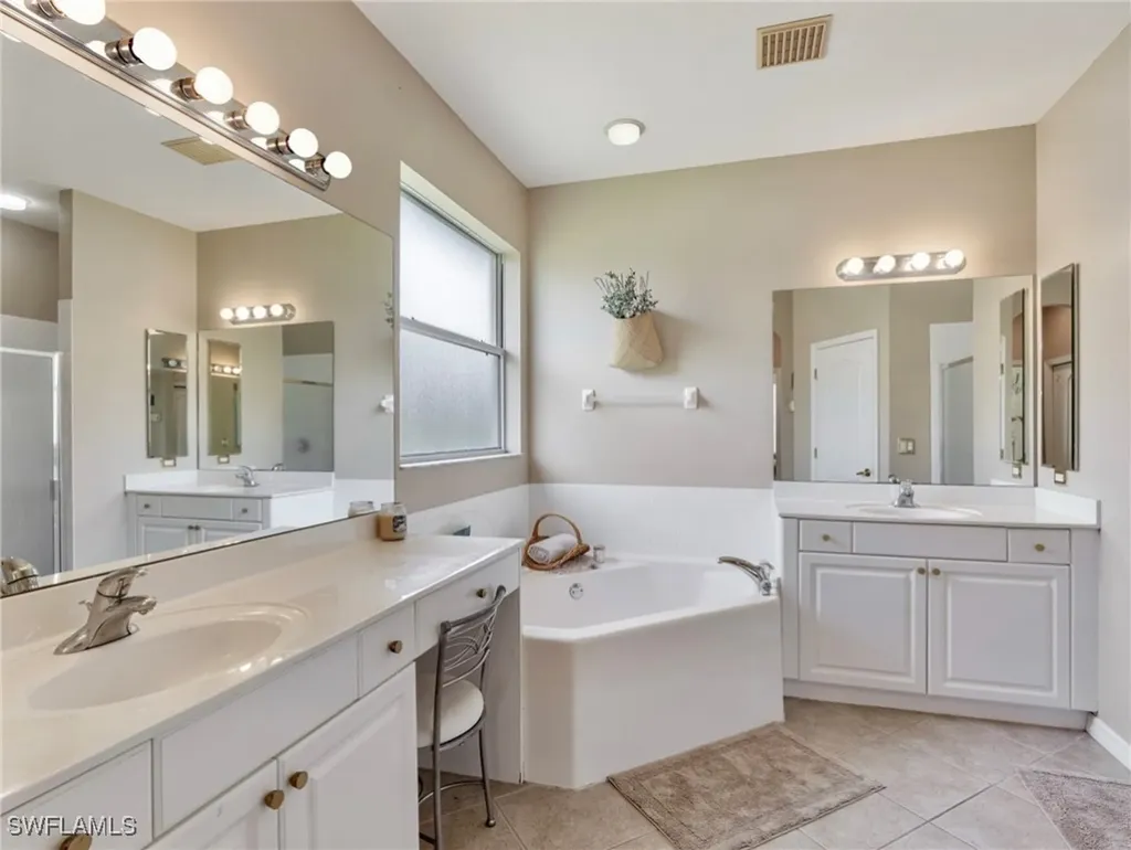 20081 Serre Drive Estero FL 33928