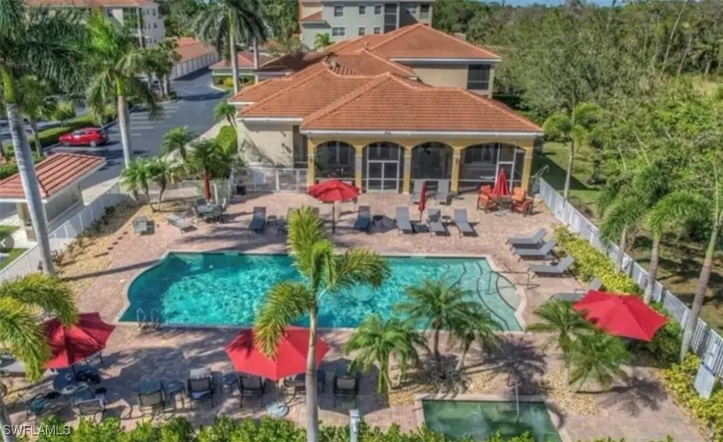 4430 Botanical Place Circle Naples FL 34112