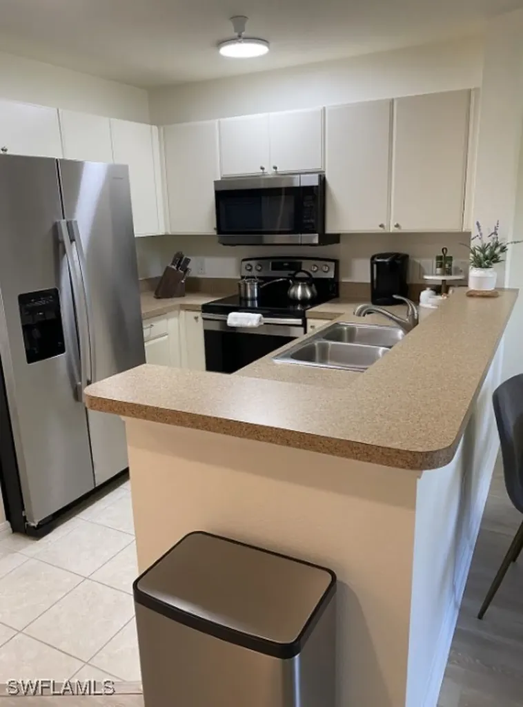 4430 Botanical Place Circle Naples FL 34112