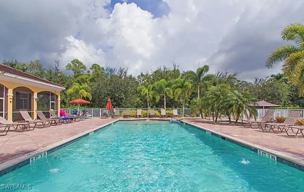 4430 Botanical Place Circle Naples FL 34112