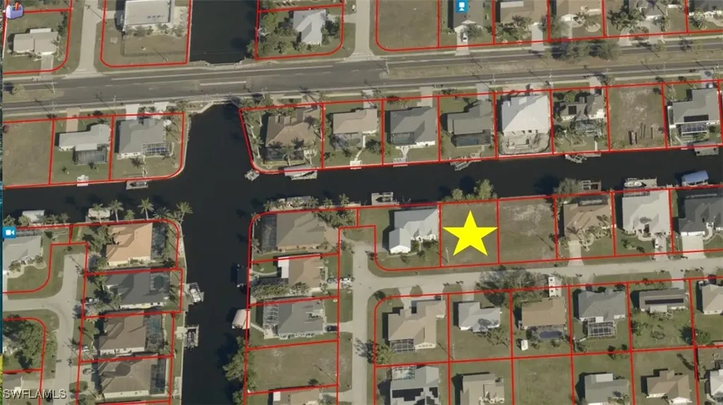 427 SW 40th Terrace Cape Coral FL 33914