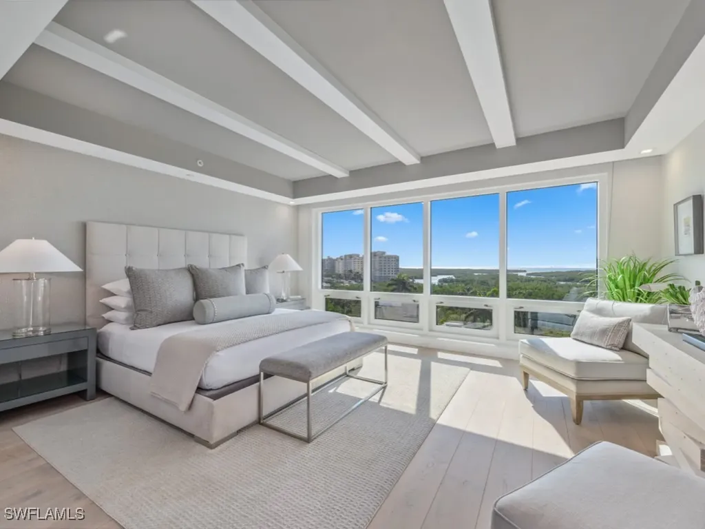 13915 Old Coast Road Naples FL 34110