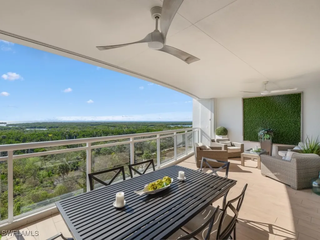 13915 Old Coast Road Naples FL 34110