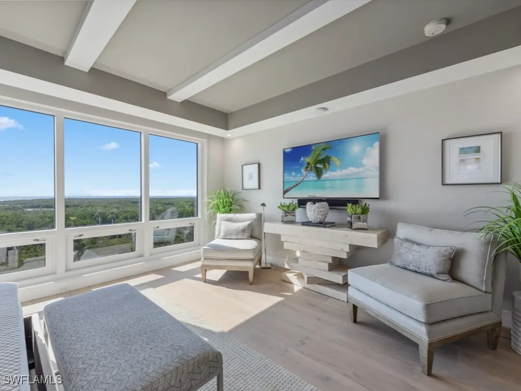 13915 Old Coast Road Naples FL 34110