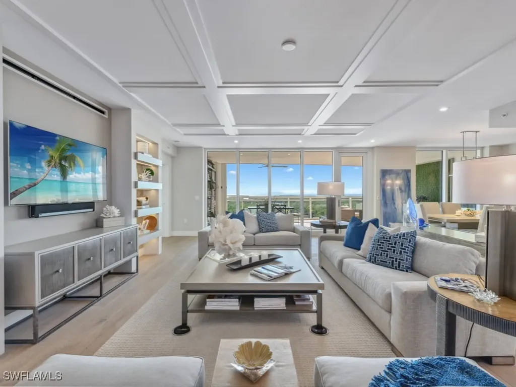 13915 Old Coast Road Naples FL 34110