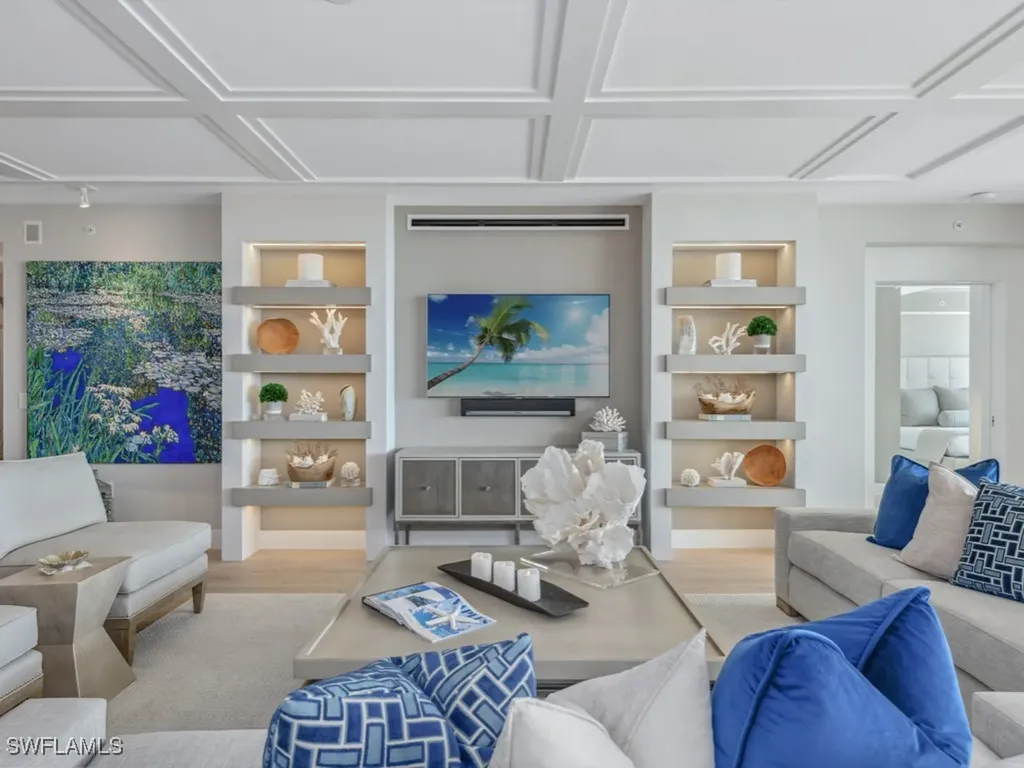 13915 Old Coast Road Naples FL 34110