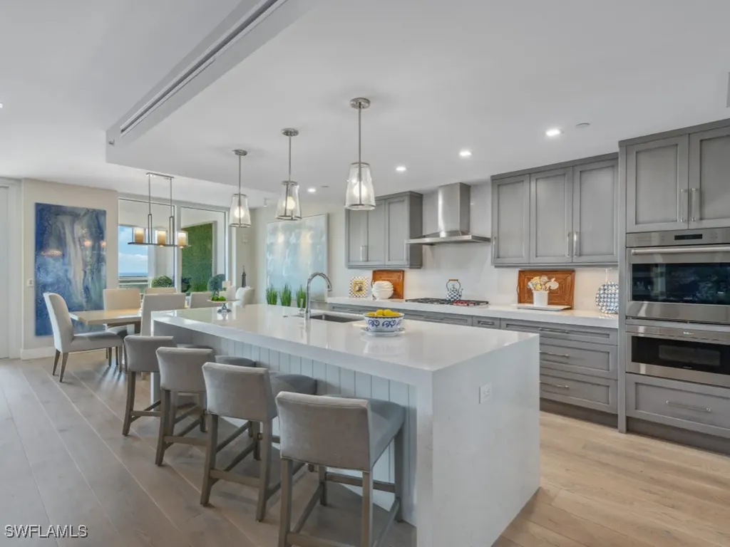 13915 Old Coast Road Naples FL 34110