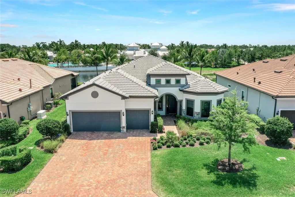 9112 Snowy Owl Way Naples FL 34120