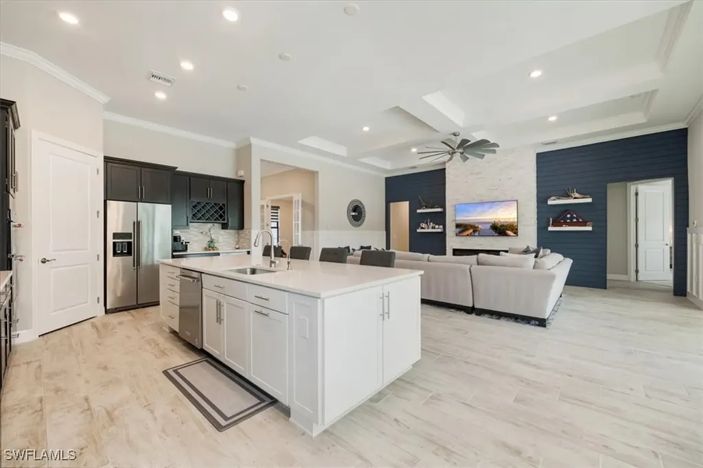 9112 Snowy Owl Way Naples FL 34120