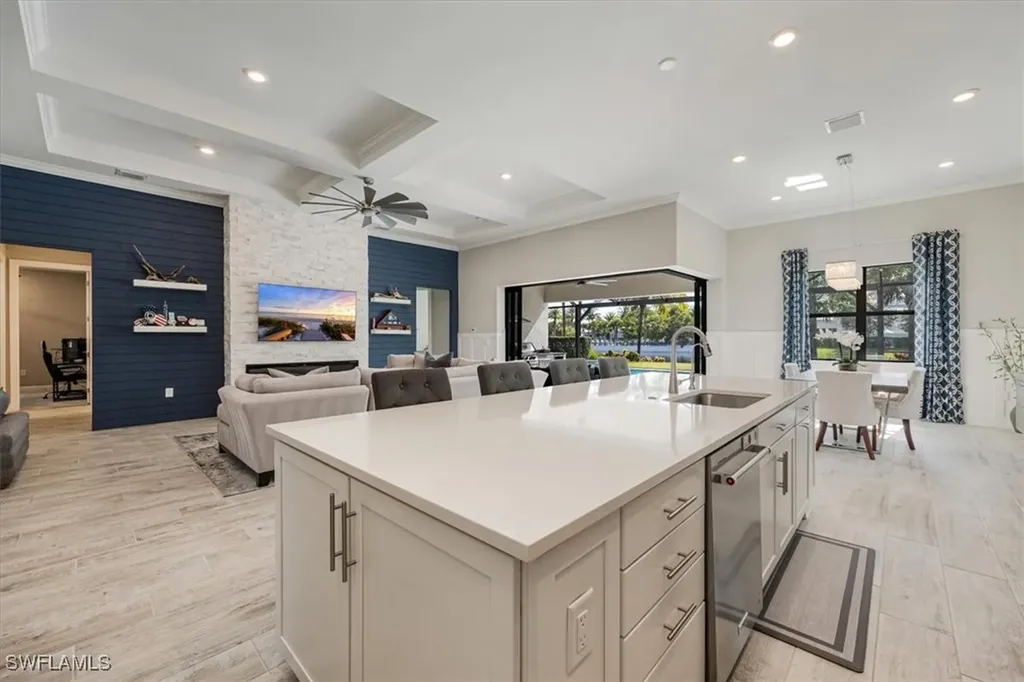 9112 Snowy Owl Way Naples FL 34120