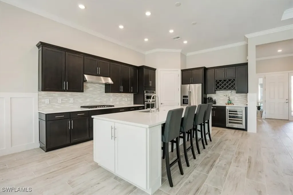9112 Snowy Owl Way Naples FL 34120