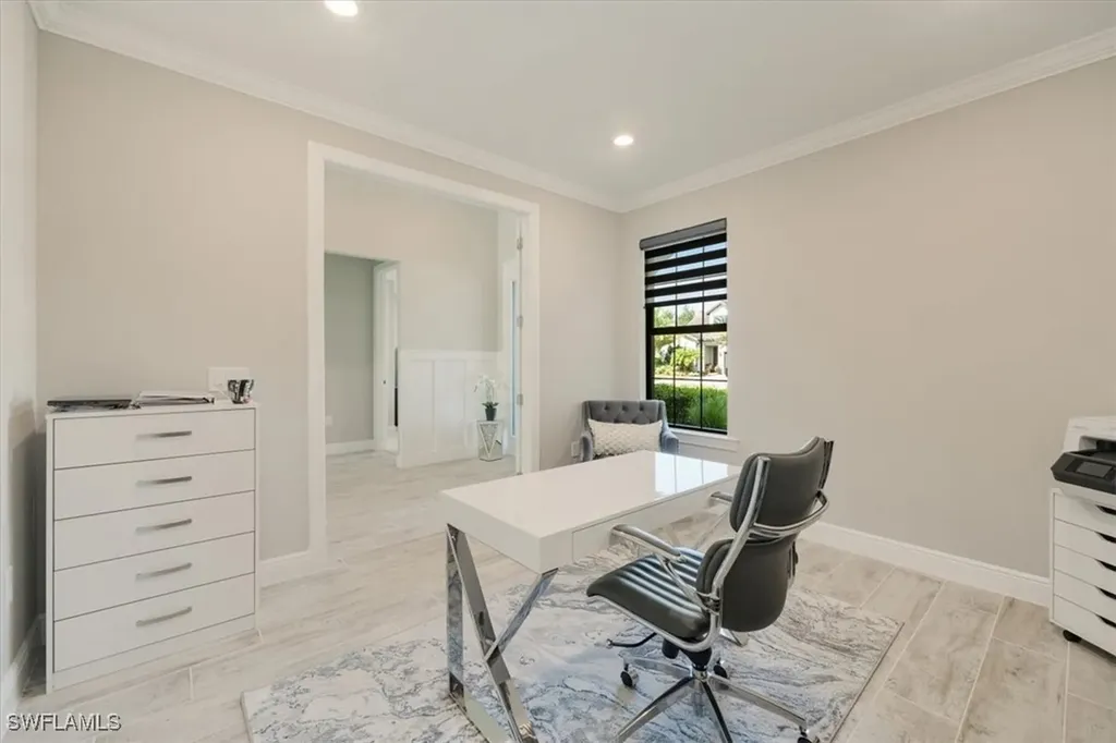 9112 Snowy Owl Way Naples FL 34120