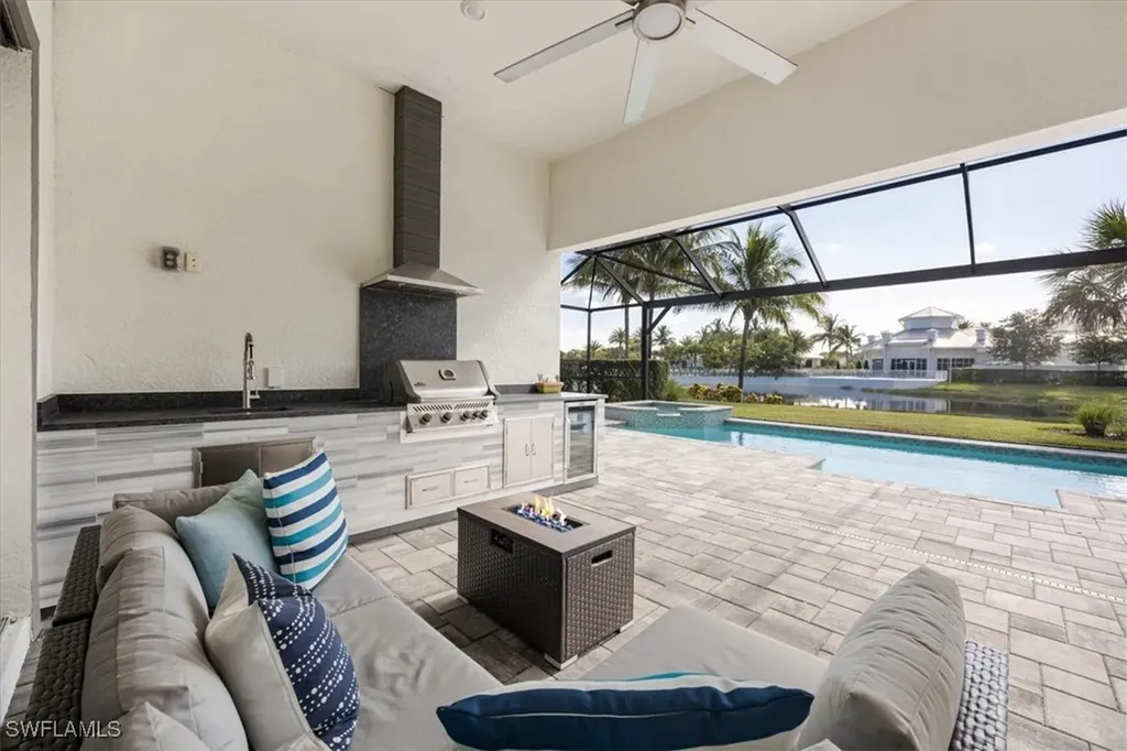 9112 Snowy Owl Way Naples FL 34120