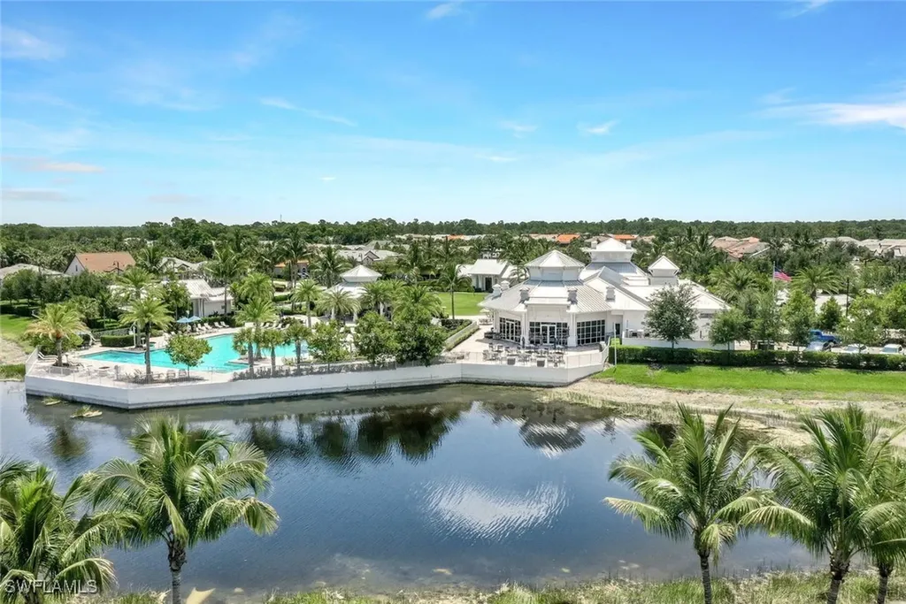 9112 Snowy Owl Way Naples FL 34120